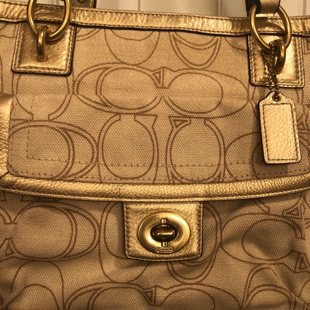 Coach Purse - Picture 2 of 8